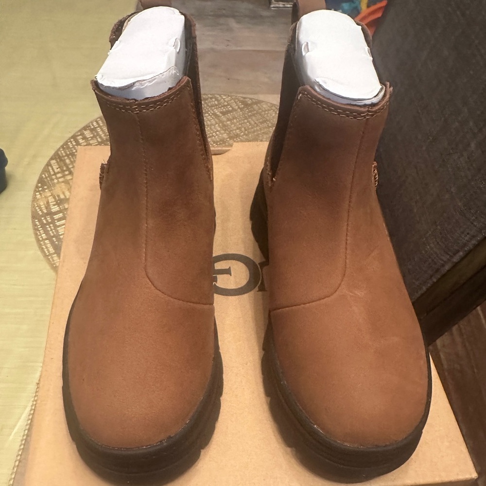 UGG Tan Chelsea Boots